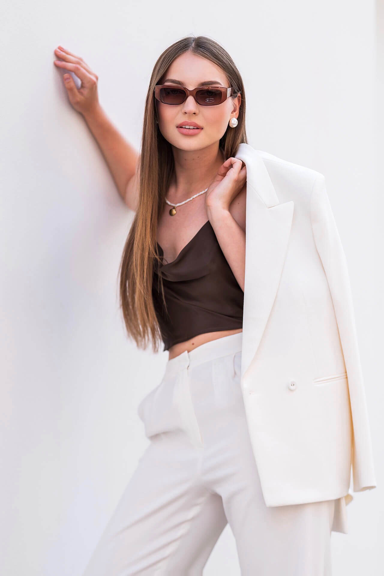 model , fashion , advertising , promotion , clothing advertising , modeling agency , mannequin , mode , publicité , promotion , publicité vestimentaire , agence de mannequins , Semaine de la mode , fashionweek , paris , parismodels , parisfashion